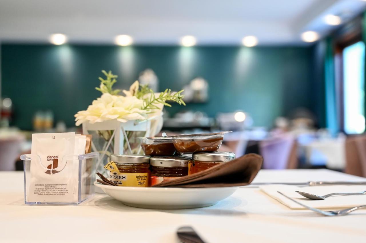 Roma Domus Hotel Ponzano Romano Ngoại thất bức ảnh